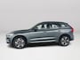 Volvo XC60 T6 Plug-in hybrid AWD Plus Dark | SOH 100% | Panoramadak | 360° camera | Harman Kardon | Head-up display | Stoel- en Stuurverwarming | Trekhaak