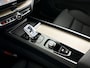 Volvo XC60 T6 Plug-in hybrid AWD Plus Dark | SOH 100% | Panoramadak | 360° camera | Harman Kardon | Head-up display | Stoel- en Stuurverwarming | Trekhaak