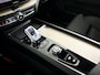 Volvo XC60 T6 Plug-in hybrid AWD Plus Dark | Panoramadak | 360° camera | Harman Kardon | Head-up display | Stoel- en Stuurverwarming | Trekhaak