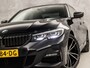 BMW 3-Serie 320i M Sport 184Pk Automaat (APPLE CARPLAY, M PAKKET, LEDER/ALCANTARA, STOELVERWARMING, SPORTSTOELEN, GETINT GLAS, SFEERVERLICHTING, FLIPPERS, NIEUWE APK, NIEUWSTAAT)