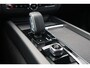 Volvo XC60 2.0 T6 Plug-in hybrid AWD Essential | Gratis Trekhaak | Extra getint glas | Driver Assist | Climate line | 19" | All Season Banden | Charcoal Hemelbekleding | Park Assist Voor en Achter |