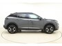 Peugeot e-2008 EV GT 54 kWh | Achteruitrijcamera | Dakrails | Cruise control | Climate control | Navigatie | Stof/lederen bekleding | 16" lichtmetalen velgen | Apple/Android carplay | 400km WLTP | 100% Elektrisch