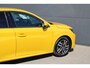 Peugeot 208 1.2 PureTech Allure Pack | Navi by app | Camera | 3D Instrumentenpaneel | All season | 1e Eigenaar | Origineel NL |