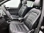 Volkswagen Tiguan 1.5 TSI R-Line Business+ 150 PK | Automaat | Climate Control | Apple Carplay & Android Auto | Stoelverwarming | Stuurverwarming | Adaptive Cruise Control | Lane Assist | Achteruitrijcamera | Parkeersensoren | Panoramadak |