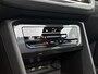 Volkswagen Tiguan 1.5 TSI R-Line Business+ 150 PK | Automaat | Climate Control | Apple Carplay & Android Auto | Stoelverwarming | Stuurverwarming | Adaptive Cruise Control | Lane Assist | Achteruitrijcamera | Parkeersensoren | Panoramadak |