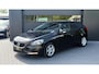 Volvo V40 2.0 T2 R-Design +NW APK|Airco|PDC Achter