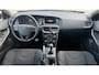 Volvo V40 2.0 T2 R-Design +NW APK|Airco|PDC Achter