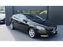 Volvo V40 2.0 T2 R-Design +NW APK|Airco|PDC Achter
