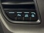 Ford Transit 2.0TDCI 130PK L3H2 Business | 2500Kg Trekhaak | Navigatie | Multimedia | Airco | Cruise | 3-Zits