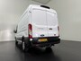 Ford Transit 2.0TDCI 130PK L3H2 Business | 2500Kg Trekhaak | Navigatie | Multimedia | Airco | Cruise | 3-Zits