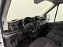 Ford Transit 2.0TDCI 130PK L3H2 Business | 2500Kg Trekhaak | Navigatie | Multimedia | Airco | Cruise | 3-Zits