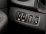 Renault Clio Estate 0.9 TCe Sport (NAVIGATIE, CRUISE, PARKEERSENSOREN, GETINT GLAS, SPORTSTOELEN, BASS REFLEX, LM VELGEN, NIEUWSTAAT)