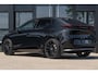 Lynk & Co 02 More 66 kWh MY27 | HEICO 21" Wielen | HEICO Verlagingsveren | 360 Graden Camera | Harman Kardon | Panoramadak | Elektrisch bedienbare voorstoelen met geheugen | Keyless Entry | Getint glas | Adaptieve Cruise Control | Dodehoekassistent | Sfeerverlichting | Stuurwielverwarming | Stoelverwarming