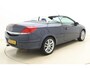 Opel Astra TwinTop 1.8 Temptation | Cabriolet | Parkeersensoren | Keyless entry | Cruise control | Sportonderstel | Airco | Navigatie | Stuurbediening