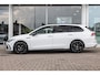 Volkswagen Golf Variant 1.5 eTSI 150pk DSG R-Line Business | Panoramadak | Achteruitrijcamera