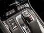 Opel Grandland X 1.6 Turbo Hybrid Innovation 229Pk Automaat (APPLE CARPLAY, GROOT NAVI, CAMERA, GETINT GLAS, SPORTSTOELEN, LEDER, KEYLESS, ELEK ACHTERKLEP, NIEUWSTAAT)