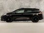 Renault Clio Estate 1.2 Black Iconic Automaat (NAVIGATIE, BLACK PACK, CLIMATE, LEDER, CAMERA, SPORTSTOELEN, GETINT GLAS, LM VELGEN, BASS REFLEX, CRUISE, NIEUWSTAAT)