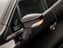 Renault Clio Estate 1.2 Black Iconic Automaat (NAVIGATIE, BLACK PACK, CLIMATE, LEDER, CAMERA, SPORTSTOELEN, GETINT GLAS, LM VELGEN, BASS REFLEX, CRUISE, NIEUWSTAAT)