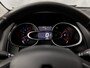 Renault Clio Estate 1.2 Black Iconic Automaat (NAVIGATIE, BLACK PACK, CLIMATE, LEDER, CAMERA, SPORTSTOELEN, GETINT GLAS, LM VELGEN, BASS REFLEX, CRUISE, NIEUWSTAAT)