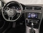 Volkswagen Golf 1.4 TSI Sportline Automaat (APPLE CARPLAY, CLIMATE, XENON, STOELVERWARMING, GETINT GLAS, LM VELGEN, SPORTSTOELEN, CRUISE, PARKEERSENSOREN, NIEUWSTAAT)