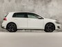 Volkswagen Golf 1.4 TSI Sportline Automaat (APPLE CARPLAY, CLIMATE, XENON, STOELVERWARMING, GETINT GLAS, LM VELGEN, SPORTSTOELEN, CRUISE, PARKEERSENSOREN, NIEUWSTAAT)