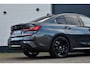 BMW 3-Serie 330e High Executive M-Sport | Pano | Laser | 19" | Leder |