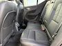 Volvo XC40 1.5 T5 Recharge Inscription | Plug-in Hybrid (PHEV) | Trekhaak | Panoramadak | Harman Kardon Audio | Achteruitrijcamera | Parkeersensoren | Elektrisch Verstelbare Voorstoelen | Keyless Entry | Elektrische Achterklep | Navigatie | Apple Carplay | Android Auto