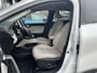 Renault Captur 1.6 E-Tech Plug-in Hybrid 160 Initiale Paris / Lederen Bekleding / Achteruitrijcamera / Stoel & Stuurverwarming / Trekhaak / Apple Carplay & Android Auto / Cruise Control / Climate Control / Parkeersensoren /