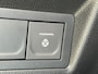 Renault Captur 1.6 E-Tech Plug-in Hybrid 160 Initiale Paris / Lederen Bekleding / Achteruitrijcamera / Stoel & Stuurverwarming / Trekhaak / Apple Carplay & Android Auto / Cruise Control / Climate Control / Parkeersensoren /