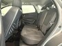 Renault Captur 1.2 TCe 120 EDC Dynamique | Trekhaak | Navigatie | Climate Control | Cruise Control | Lichtmetalen velgen 17" | Parkeersensoren achter en achteruitrijcamera