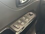 Renault Captur 1.2 TCe 120 EDC Dynamique | Trekhaak | Navigatie | Climate Control | Cruise Control | Lichtmetalen velgen 17" | Parkeersensoren achter en achteruitrijcamera