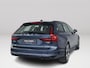 Volvo V90 T8 Plug-in hybrid AWD Ultra Dark | SOH 100% | Panoramadak | 360° camera | Harman Kardon | Head-up display | Stoel- en Stuurverwarming | Trekhaak