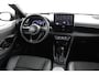 Toyota Yaris 1.5 Hybrid 130 Executive | Stoel / Stuurverwarming | Heads-up Display | Trekhaak | Blindspot | JBL |