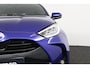 Toyota Yaris 1.5 Hybrid 130 Executive | Stoel / Stuurverwarming | Heads-up Display | Trekhaak | Blindspot | JBL |