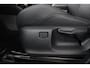 Toyota Yaris 1.5 Hybrid 130 Executive | Stoel / Stuurverwarming | Heads-up Display | Trekhaak | Blindspot | JBL |