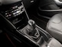 Peugeot 2008 1.2 PureTech Allure (APPLE CARPLAY, NAVIGATIE, CAMERA, CLIMATE, LEDER, SPORTSTOELEN, TREKHAAK, LM VELGEN, CRUISE, NIEUWSTAAT)