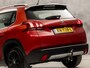 Peugeot 2008 1.2 PureTech Allure (APPLE CARPLAY, NAVIGATIE, CAMERA, CLIMATE, LEDER, SPORTSTOELEN, TREKHAAK, LM VELGEN, CRUISE, NIEUWSTAAT)
