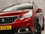 Peugeot 2008 1.2 PureTech Allure (APPLE CARPLAY, NAVIGATIE, CAMERA, CLIMATE, LEDER, SPORTSTOELEN, TREKHAAK, LM VELGEN, CRUISE, NIEUWSTAAT)