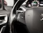 Peugeot 2008 1.2 PureTech Allure (APPLE CARPLAY, NAVIGATIE, CAMERA, CLIMATE, LEDER, SPORTSTOELEN, TREKHAAK, LM VELGEN, CRUISE, NIEUWSTAAT)
