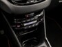 Peugeot 2008 1.2 PureTech Allure (APPLE CARPLAY, NAVIGATIE, CAMERA, CLIMATE, LEDER, SPORTSTOELEN, TREKHAAK, LM VELGEN, CRUISE, NIEUWSTAAT)