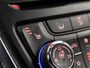 Opel Mokka 1.4 T Cosmo 141Pk (SCHUIFDAK, NAVIGATIE, CAMERA, STUUR/STOELVERWARMING, LEDER, SPORTSTOELEN, GETINT GLAS, CRUISE, NIEUWE APK, NIEUWSTAAT)