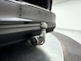 Volvo V60 B4 Essential Edition | Parkeercamera | Stoel- en Stuurverwarming | Trekhaak
