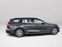 Volvo V60 B4 Essential Edition | Parkeercamera | Stoel- en Stuurverwarming | Trekhaak