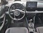 Toyota Yaris 1.5 Hybrid Executive Launch Edition | Bi-Tone | Head-up Display | Stoelverwarming | Camera | 17" LMV | Trekhaak