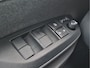 Toyota Yaris 1.5 Hybrid Executive Launch Edition | Bi-Tone | Head-up Display | Stoelverwarming | Camera | 17" LMV | Trekhaak