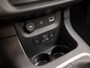 Citroën C3 1.2 PureTech S&S Shine Automaat (APPLE CARPLAY, GROOT NAVI, CAMERA, GETINT GLAS, SPORTSTOELEN, LM VELGEN, CRUISE, NIEUWE APK, NIEUWSTAAT)