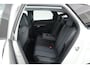 Peugeot 3008 1.2 PureTech Blue Lease Allure | Dig. Cockpit | Cruise Control | Keyless | Camera | Apple CarPlay & Android Auto | PDC V+A
