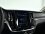 Volvo V60 B3 Essential Edition | Parkeercamera | Cruise control | Google infotainment | Trekhaak