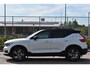 Volvo XC40 1.5 T5 Twin Engine R-Design Luxury Line Versatility 262 pk Two-Tone | Vol | Trekhaak | Keyless | Harman/Kardon | 360 gr.camera | Open dak | Full LE | Onderh.historie