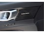 Volvo XC40 1.5 T5 Twin Engine R-Design Luxury Line Versatility 262 pk Two-Tone | Vol | Trekhaak | Keyless | Harman/Kardon | 360 gr.camera | Open dak | Full LE | Onderh.historie
